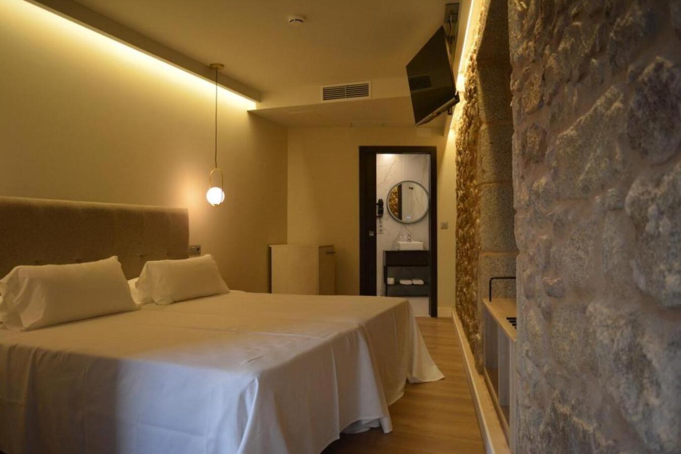 Corona De Galicia Rooms Padron Bagian luar foto